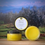 ➡️Le Beurre d'Olive est idéal pour les peaux matures, il nourrit également les cheveux secs et abîmés.

10€